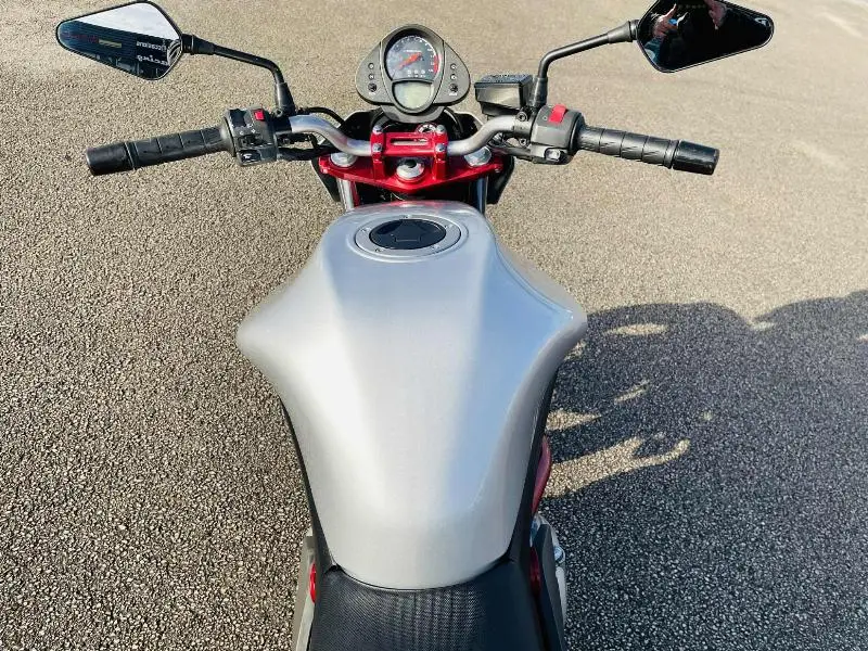 ER6