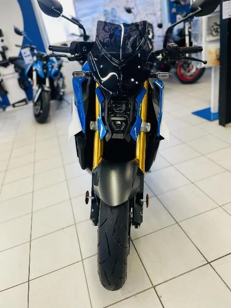 GSXS 1000