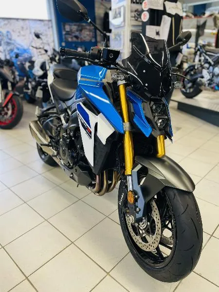 GSXS 1000