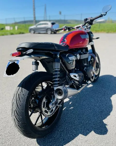 SPEED TWIN 1200
