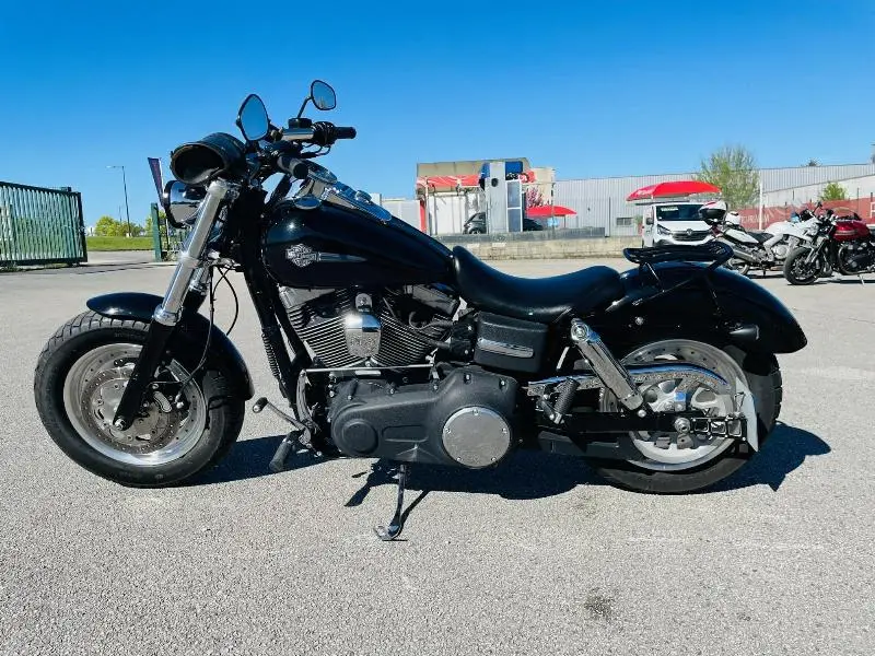 DYNA FAT BOB 1584 2012