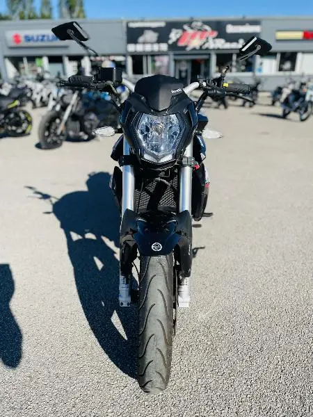 BN 125