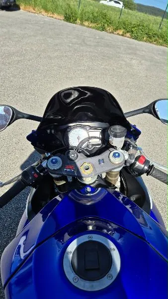 SUZUKI GSXR 600