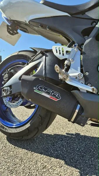SUZUKI GSXR 600