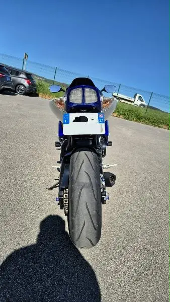 SUZUKI GSXR 600