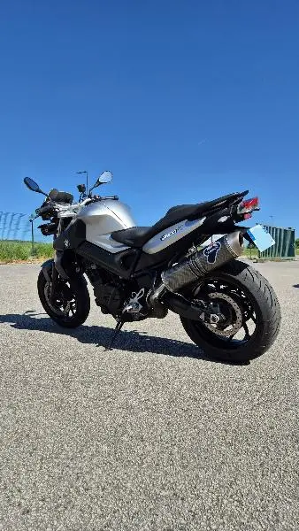 F 800 R