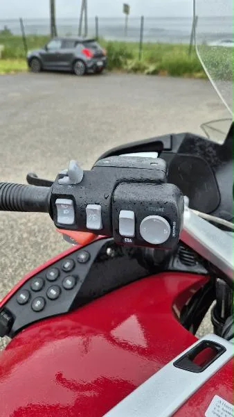 R 1200 RT