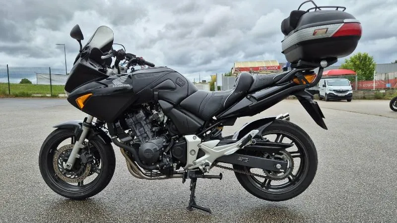 CBF 600 S
