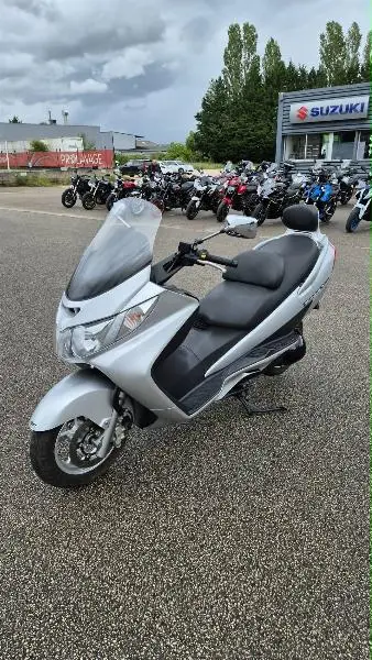 BURGMAN 400