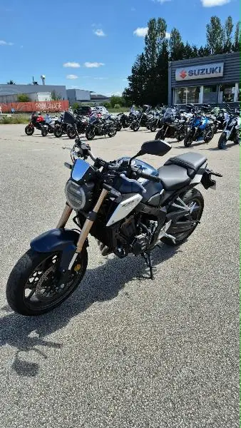 CB 650 R