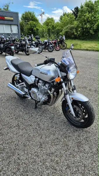 XJR 1300