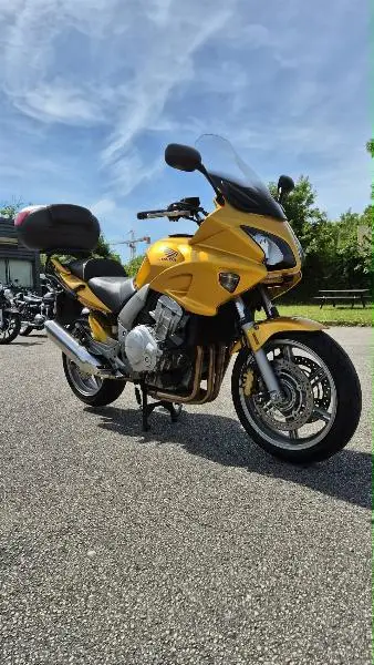 CBF 1000