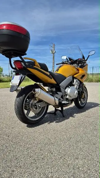 CBF 1000