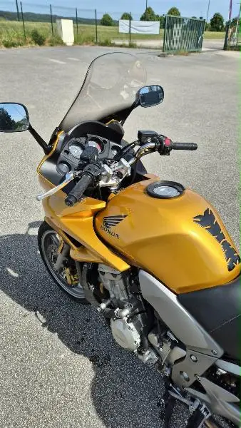 CBF 1000