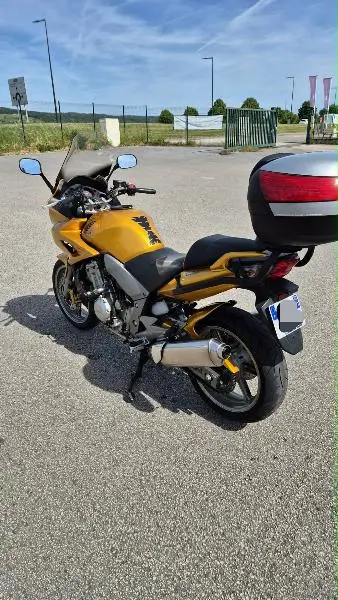 CBF 1000