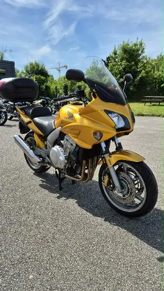 CBF 1000