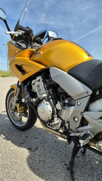 CBF 1000