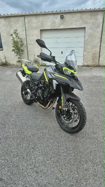 TRK 702