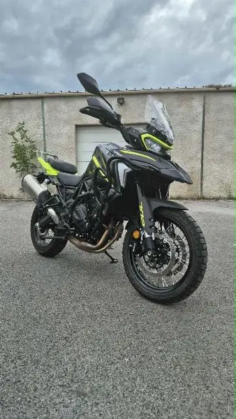 TRK 702