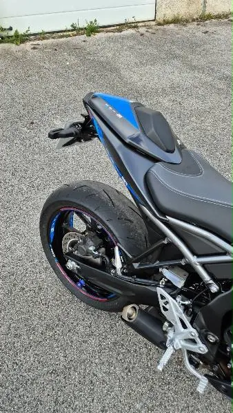 GSX8R