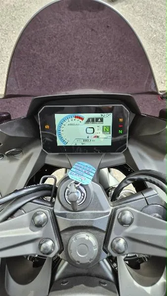 GSX8R