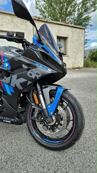 GSX8R