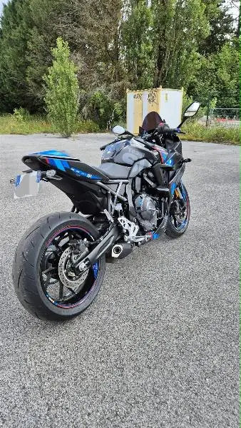 GSX8R