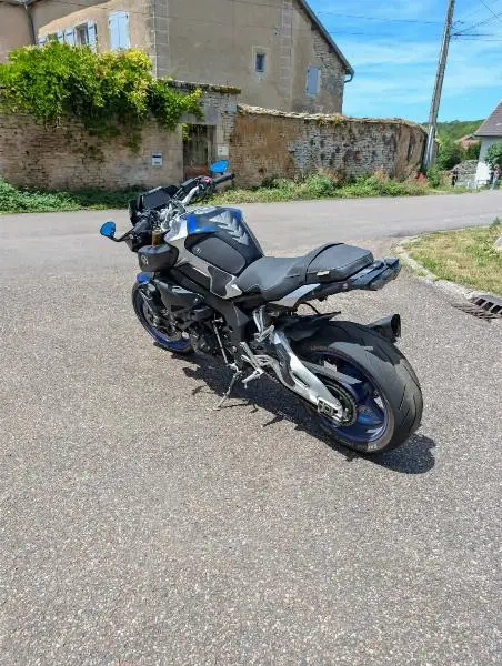 MT10 SP