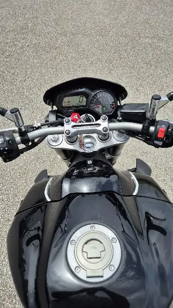 FZ1