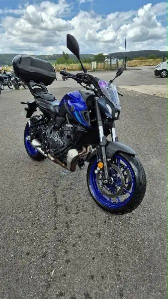 MT07