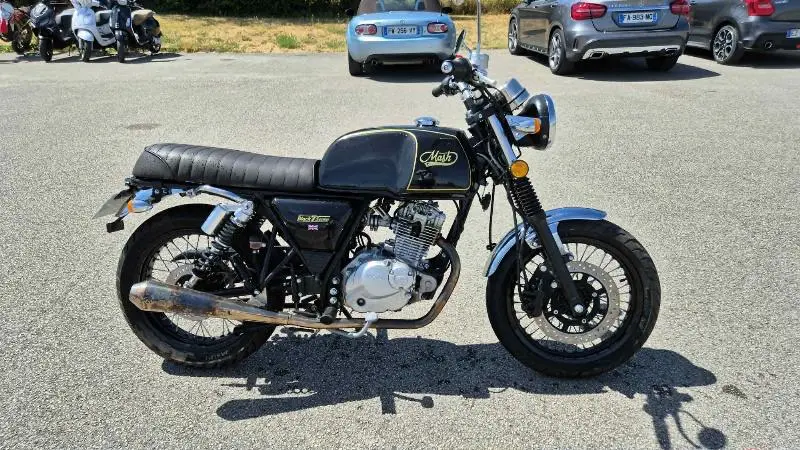 BLACK SEVEN 125