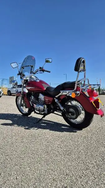 VT SHADOW 125