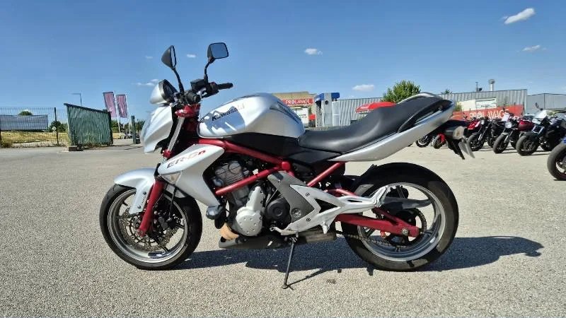 ER6