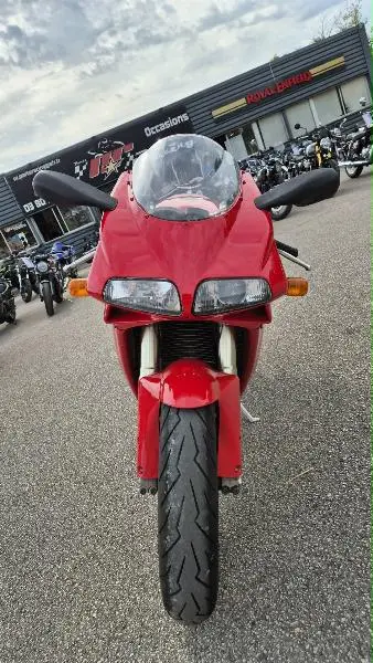 748