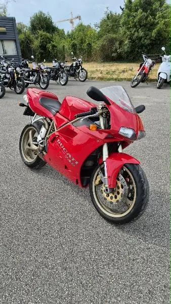 748