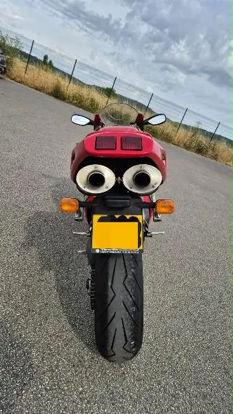 748