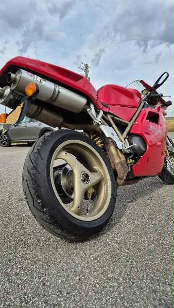 748