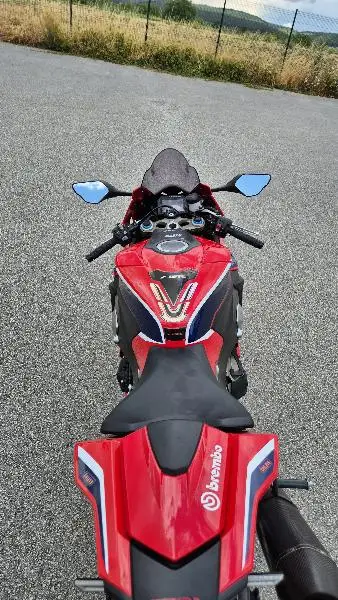 CBR 1000 R SP