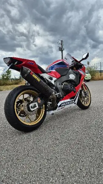 CBR 1000 R SP