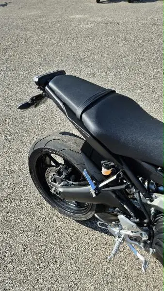 MT09