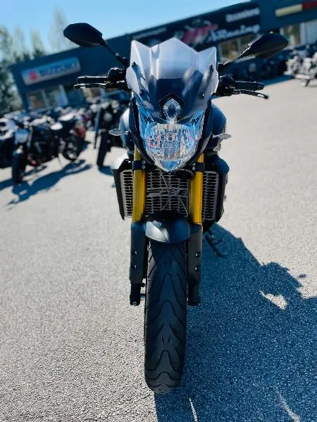 FZ8