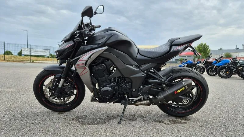 Z 1000