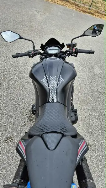 Z 1000
