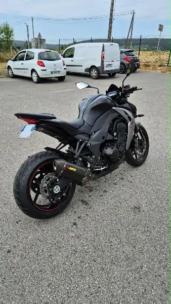 Z 1000