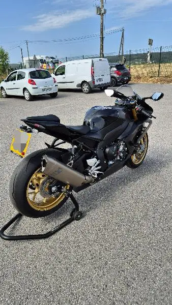 CBR 1000  RRR FIREBLADE SP