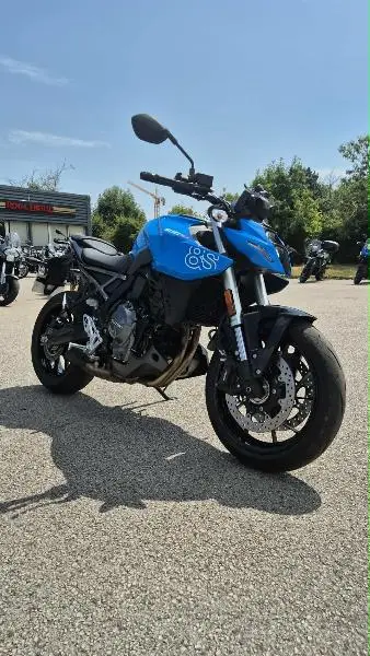 GSX8S