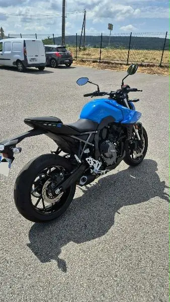 GSX8S