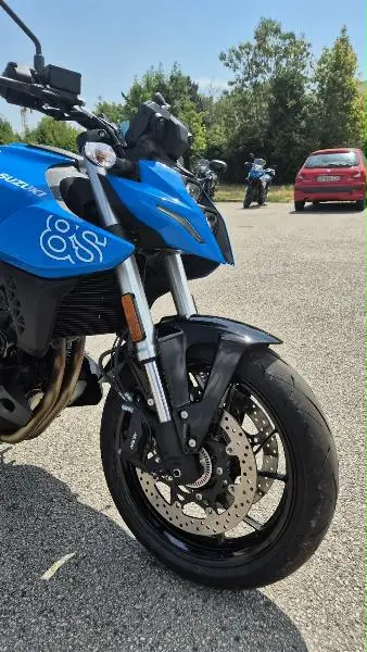 GSX8S