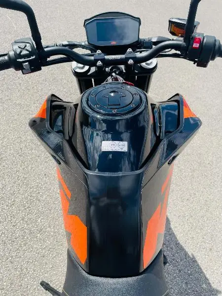 790 DUKE L