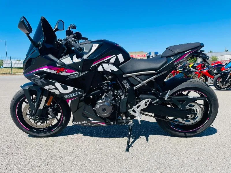 GSX8R